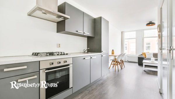 Lighting Cardinal Directions and Their Impact on the Hue