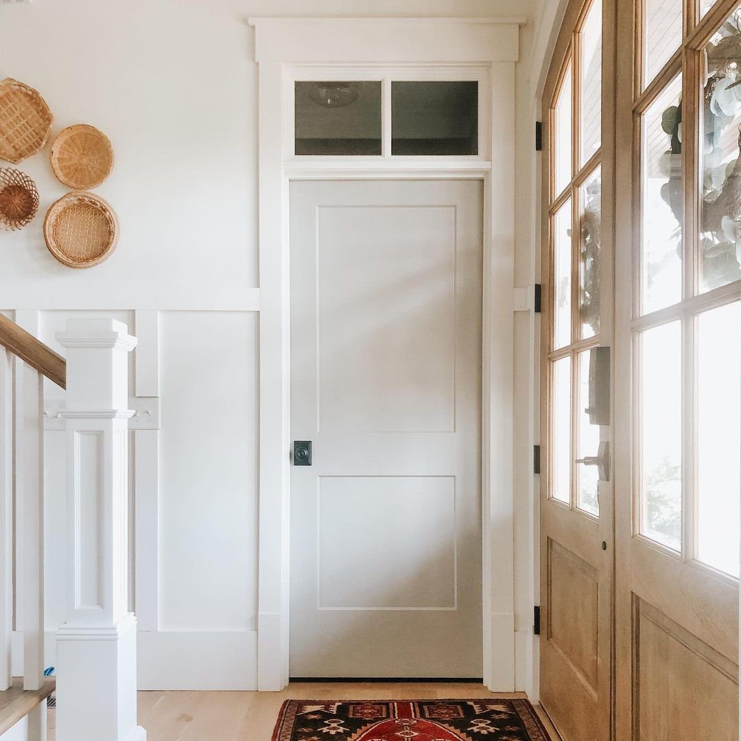 40 Mind-Blowing Door Trim Ideas for 2025 10 Coastal Cottage Appeal