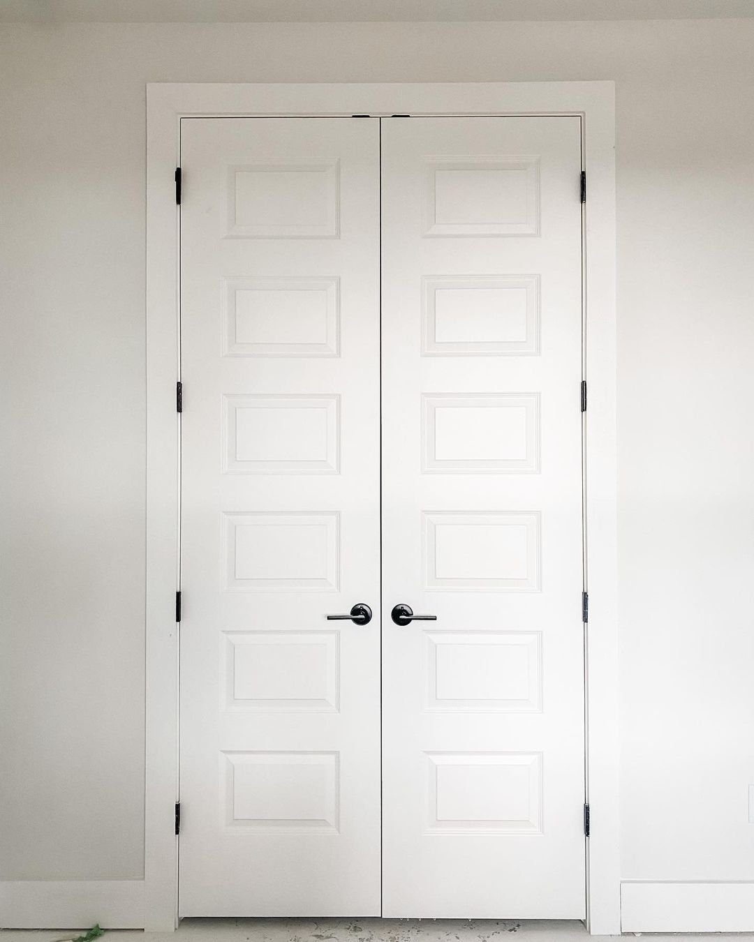 40 Mind-Blowing Door Trim Ideas for 2025 25 Minimalist Double-Door Chic