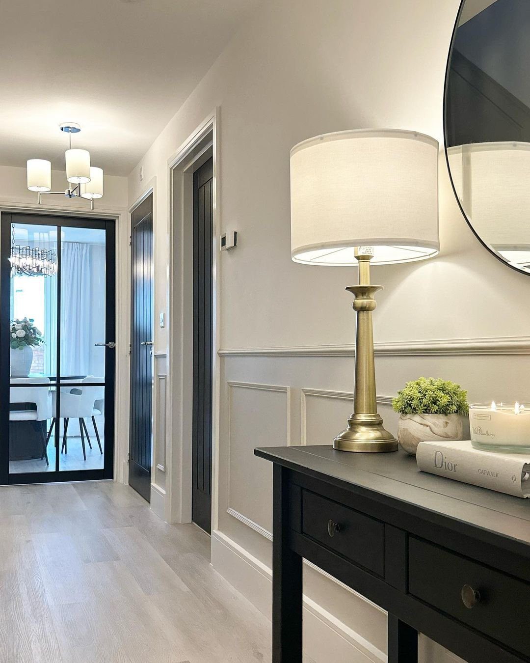 40 Mind-Blowing Door Trim Ideas for 2025 36 Understated Elegance