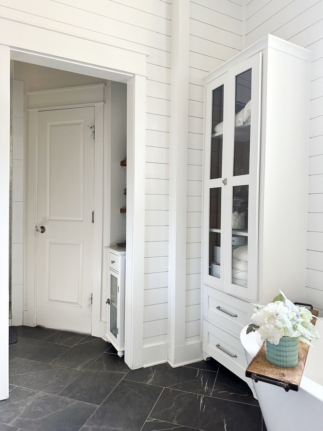 40 Mind-Blowing Door Trim Ideas for 2025 39  Classic Shaker Simplicity