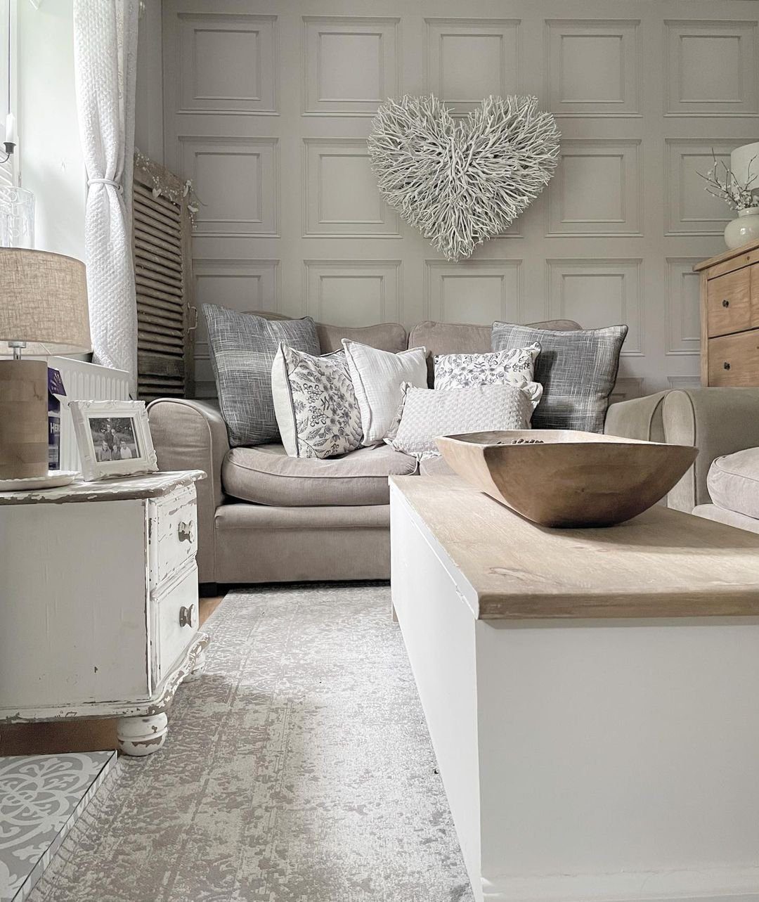 Dreamy Cottagecore Living Rooms That Stun in 2025 29 Elegant Simplicity