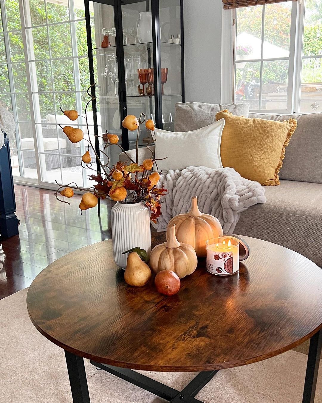 Jaw-Dropping Fall Coffee Table Decor for 2025! 9 Harvest-Inspired Elegance