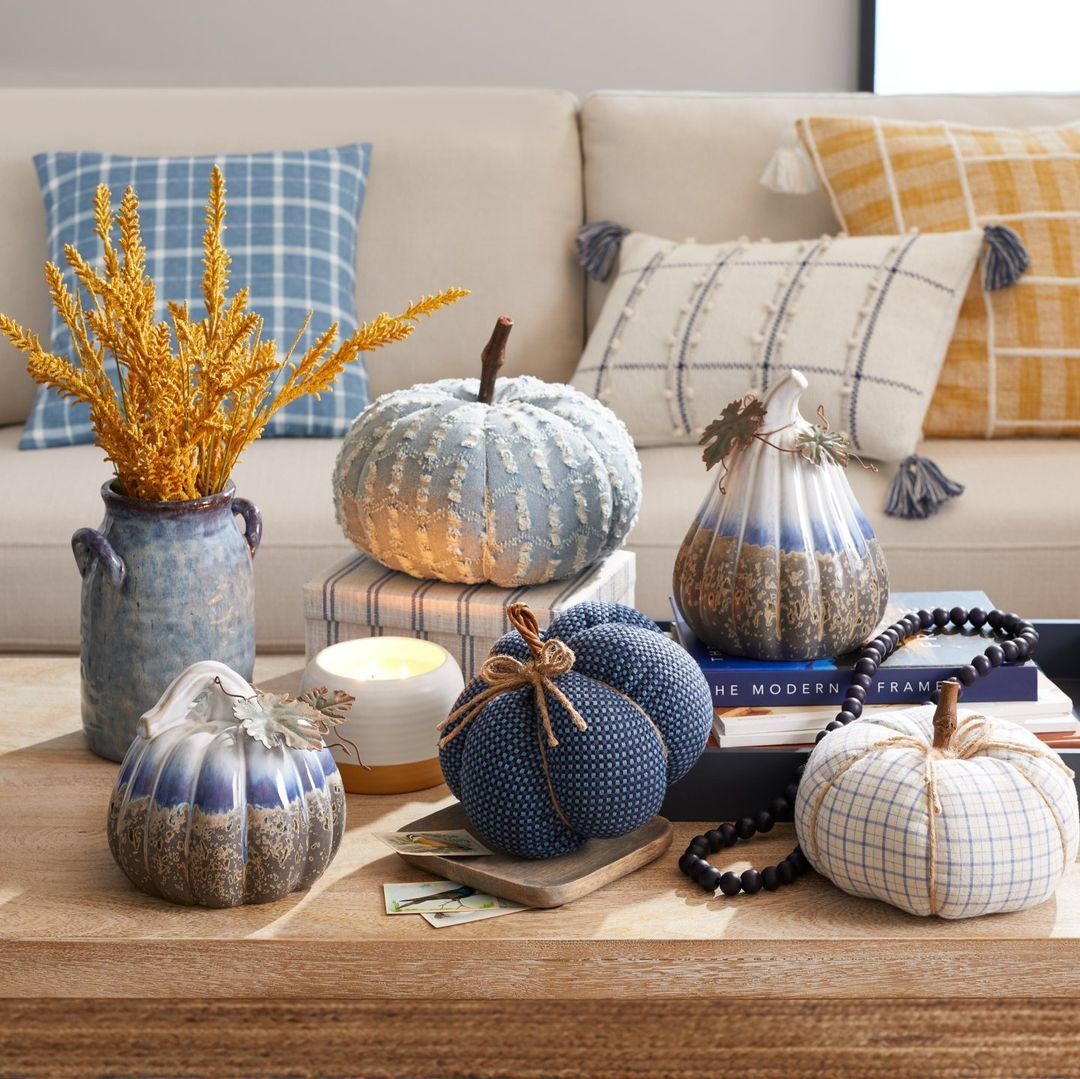 Jaw-Dropping Fall Coffee Table Decor for 2025! 13 Coastal-Inspired Fall Decor