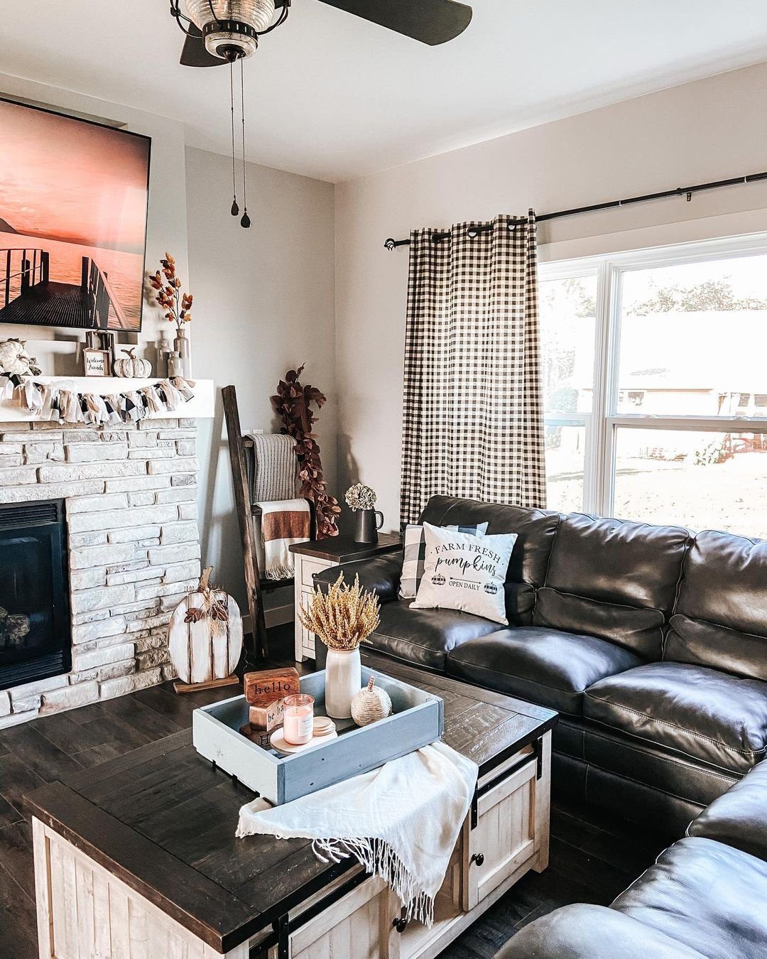 Jaw-Dropping Fall Coffee Table Decor for 2025! 24 Cozy Farmhouse Autumn Tray