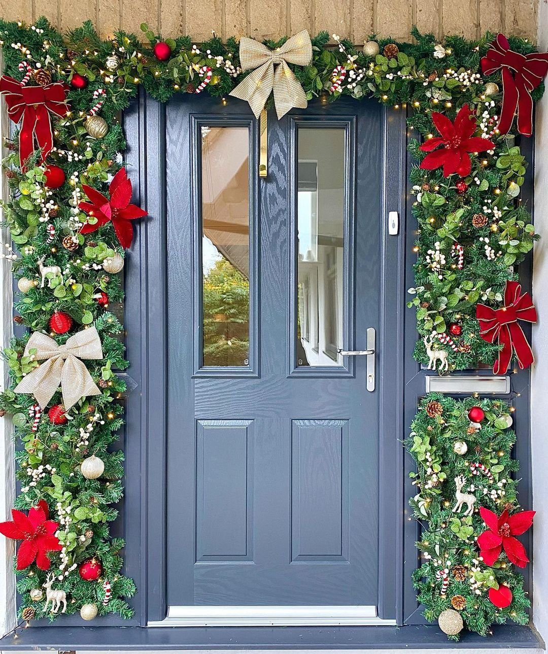 Stunning Christmas Door Garlands to Wow in 2025 2 Classic Red and Gold Charm