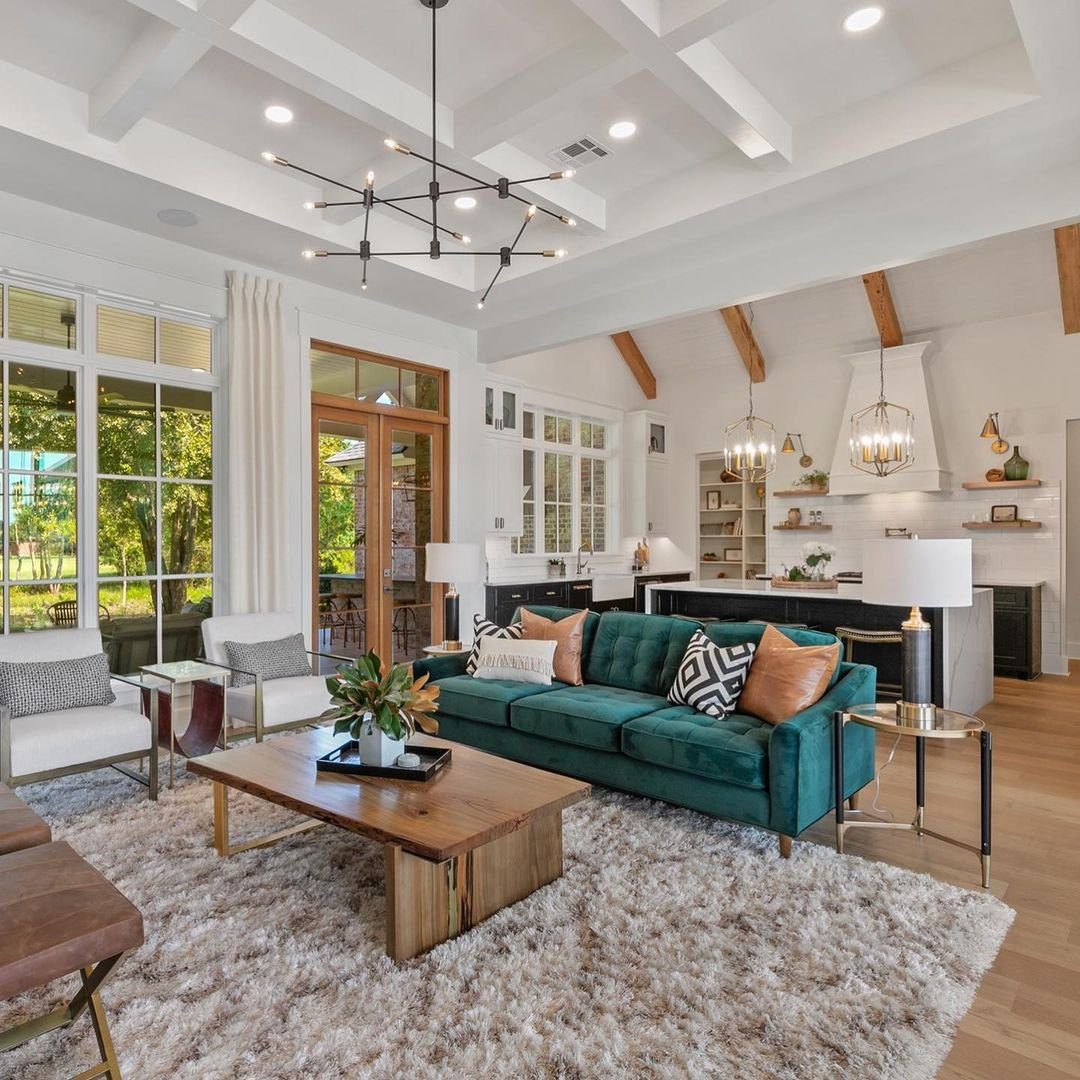 Jaw-Dropping Jewel Tone Living Rooms for 2025 11 Open and Airy Elegance