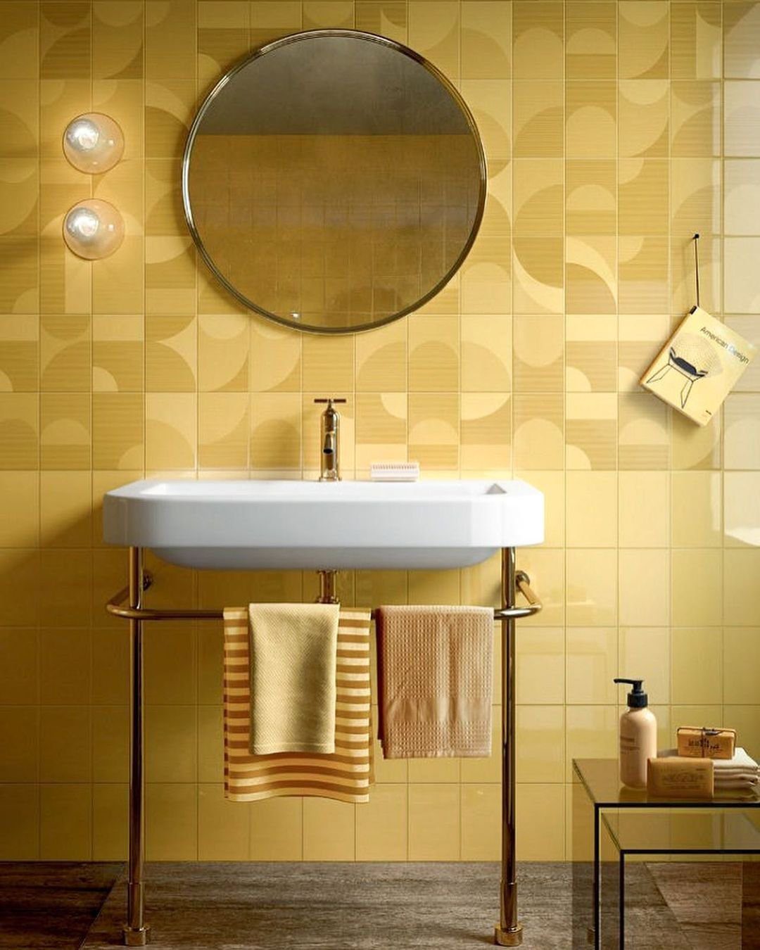 Jaw-Dropping Yellow Bathroom Designs for 2025 22 Elegant Yellow With Geometric Patterns