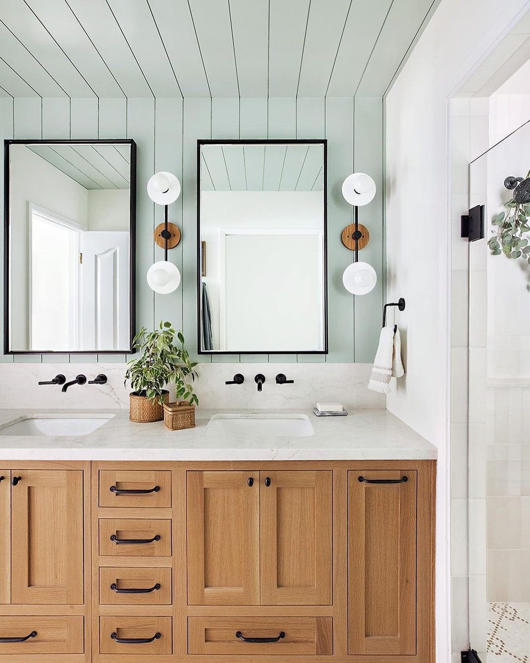 Coastal Bathroom Dreams: 25 Stunning Ideas for 2025! 15 Rustic Wood Meets Modern Coastal