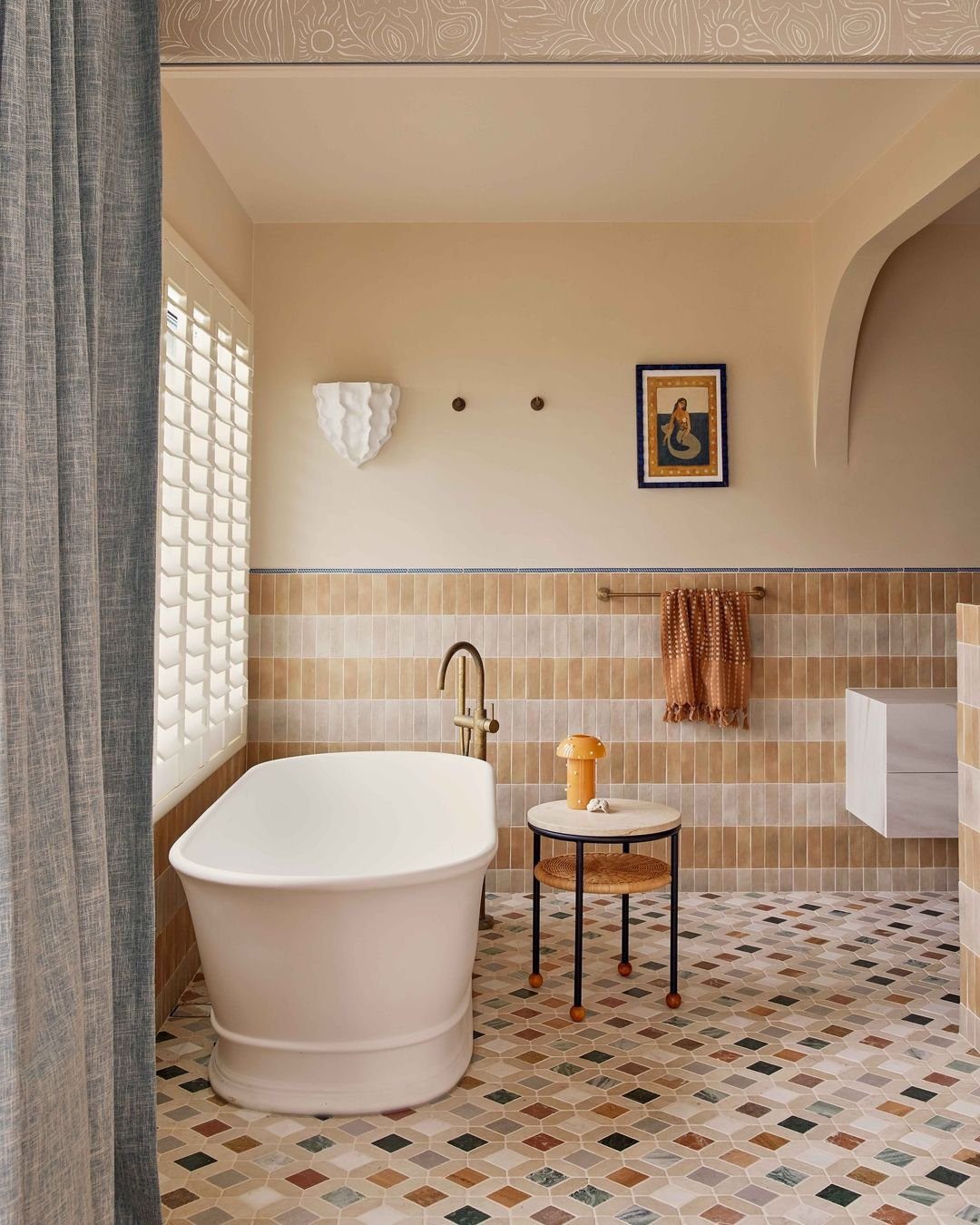 Experts Reveal: Mix Patterns Like a Pro in 2025! 3 Choose Complementary Colors and Textures