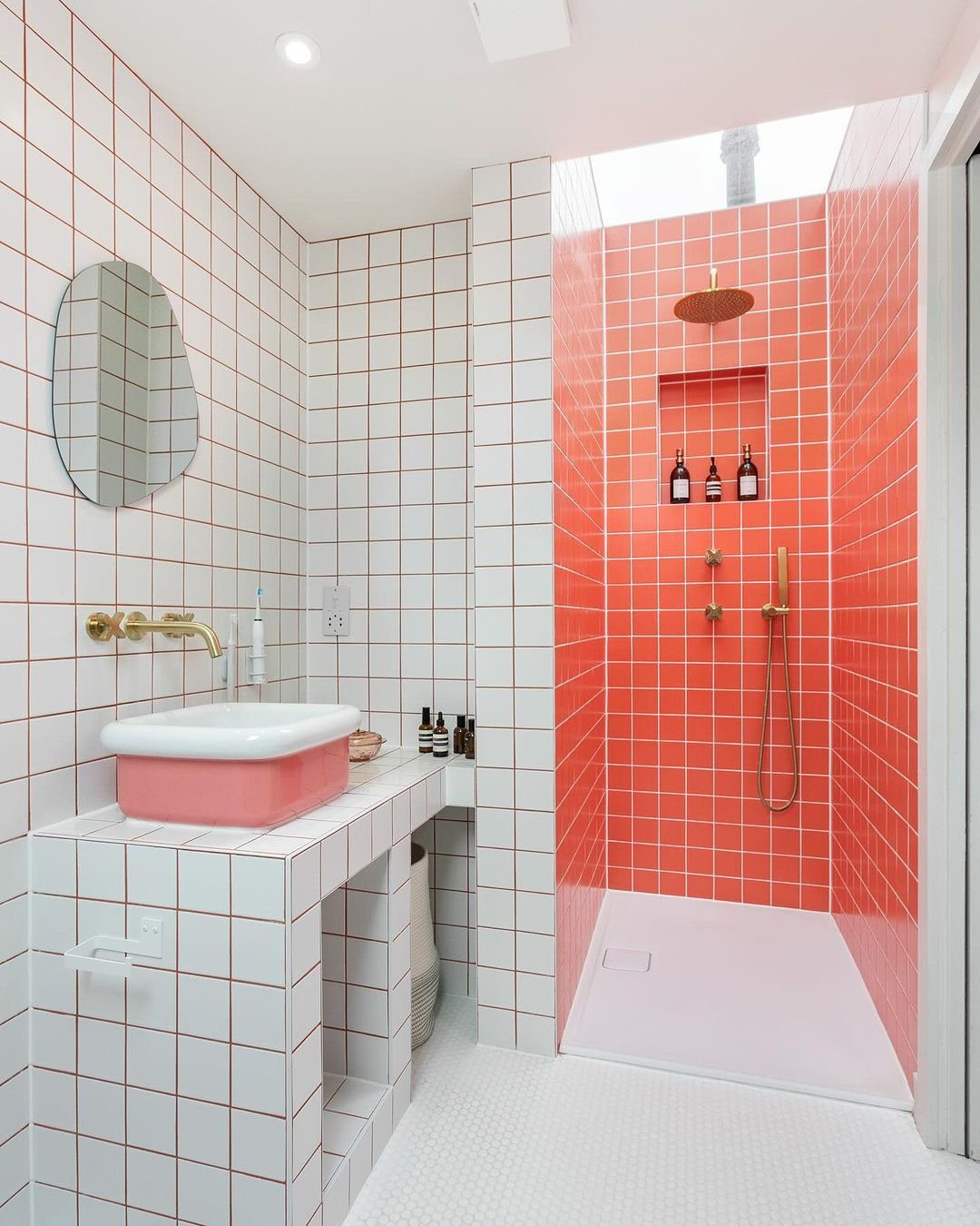 Shocking Dopamine Decor Bathroom Trends for 2025! 25 Minimalist Design With A Bold Twist