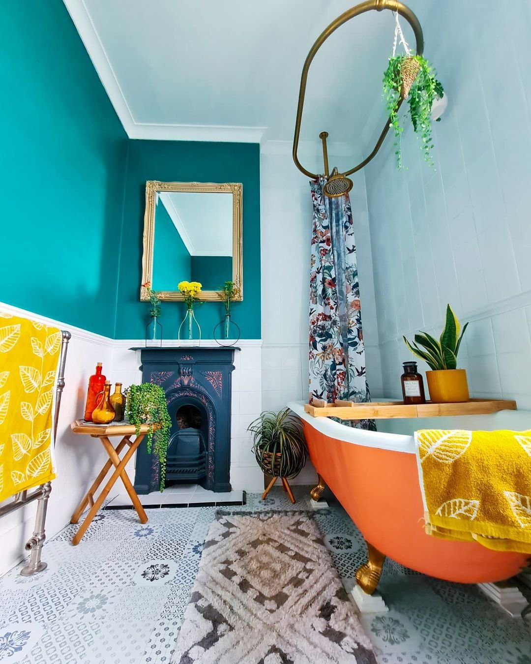 Shocking Dopamine Decor Bathroom Trends for 2025! 7 Bold Colors Meet Vintage Elegance