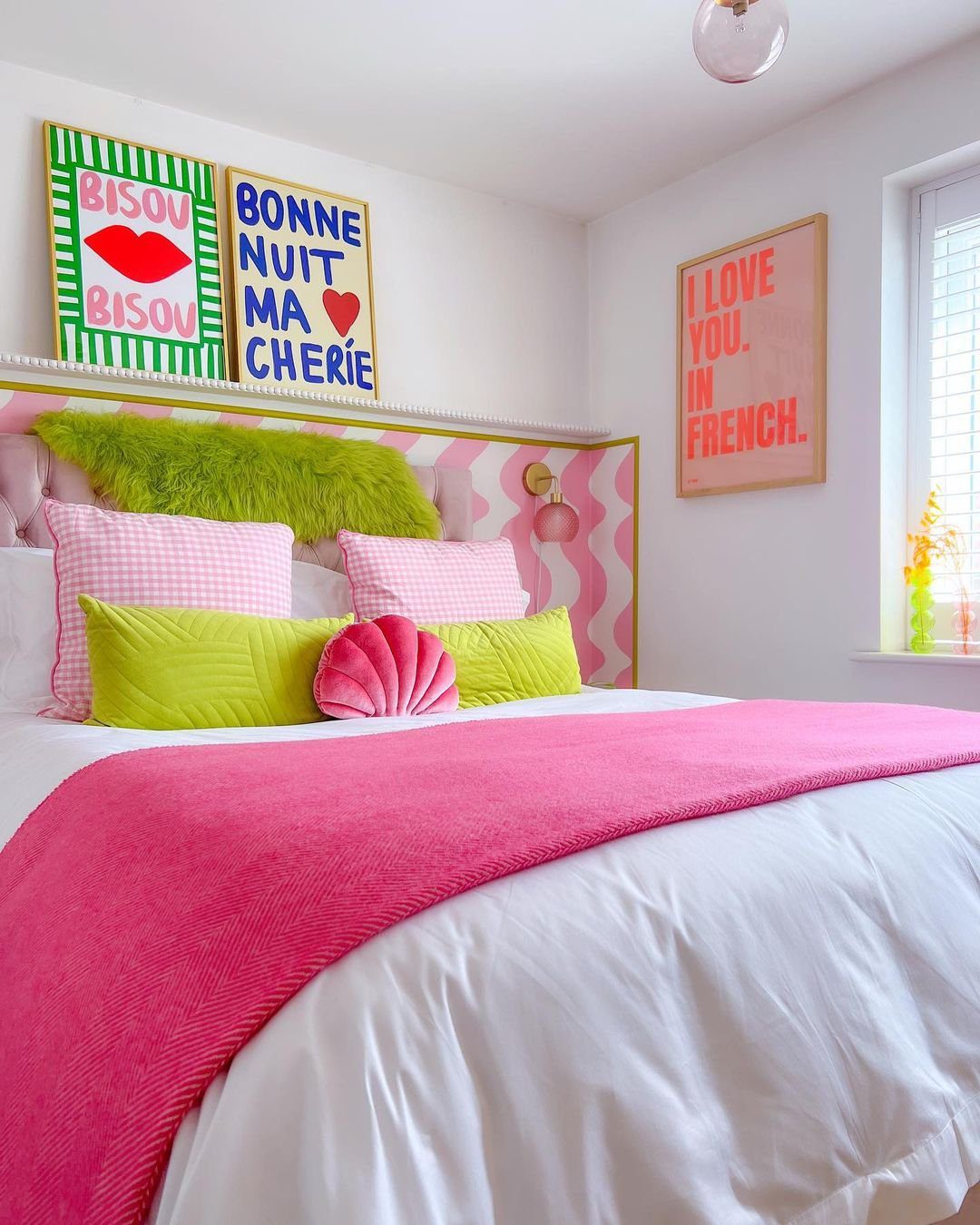 25 Mind-Blowing Dopamine Decor Bedroom Ideas for 2025! 17 Playful Pops With Bold Color Blocking