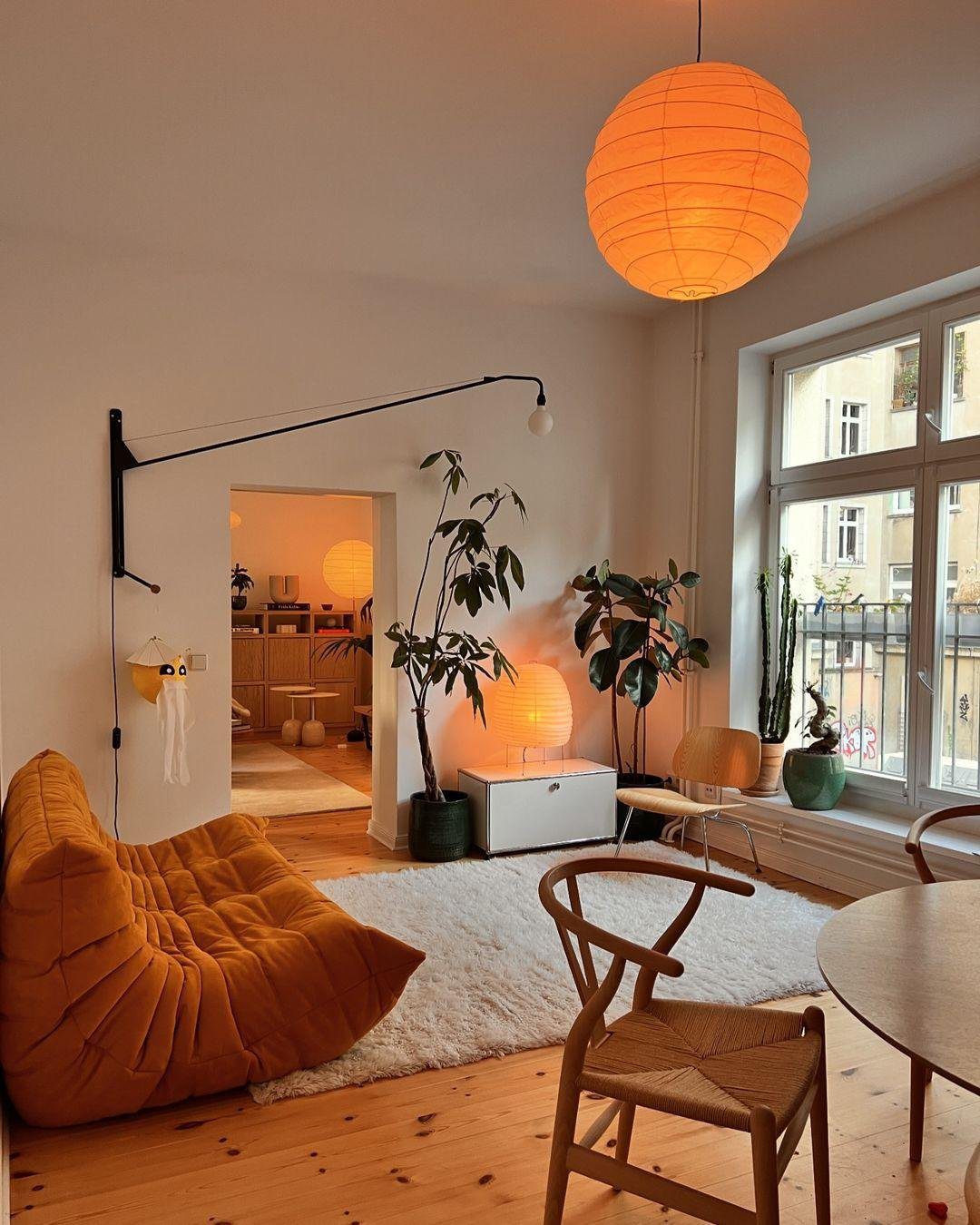 25 Jaw-Dropping Orange Couch Ideas for 2025! 10 Warm Glow With Cozy Accents