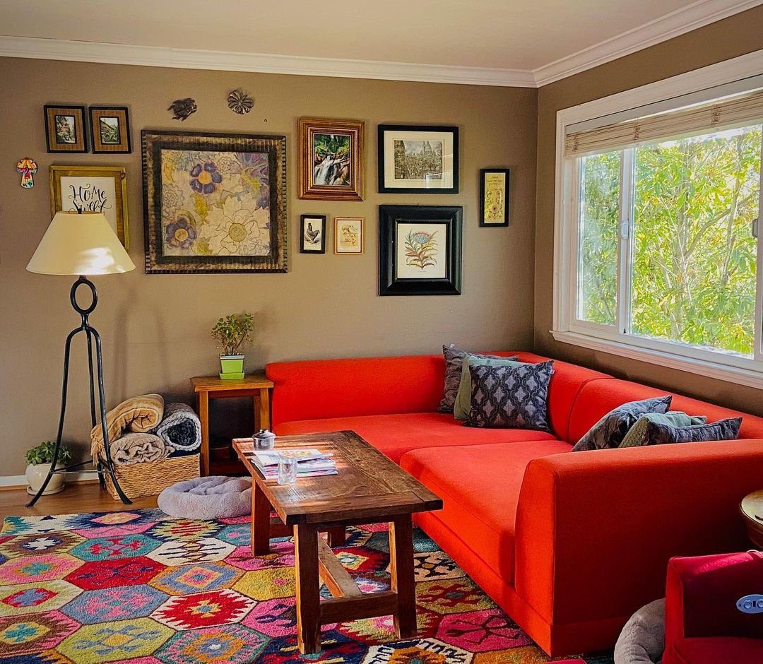 25 Jaw-Dropping Orange Couch Ideas for 2025! 7 Bright and Bold With A Cozy Sofa