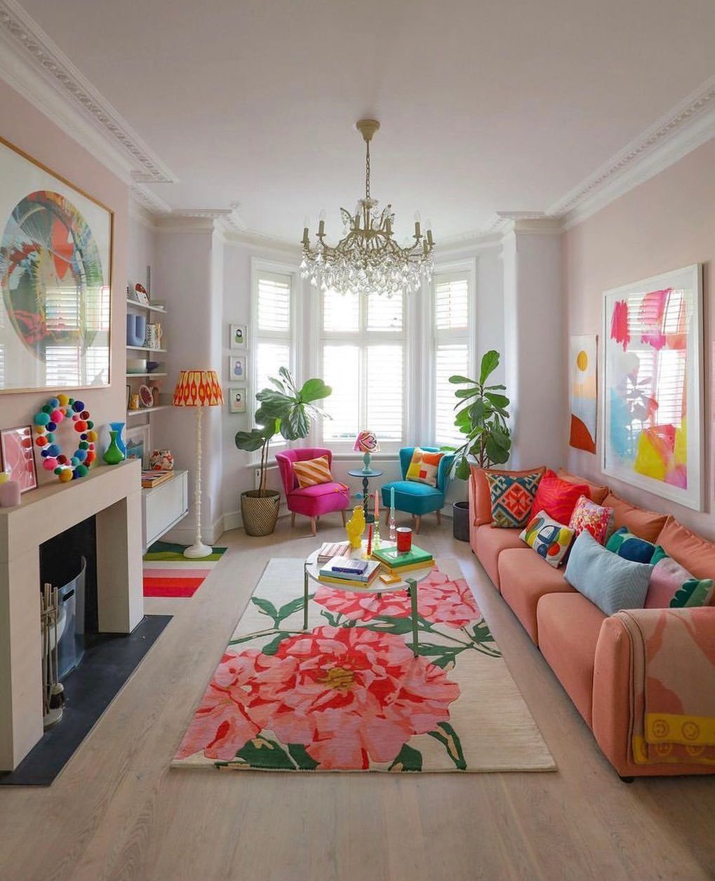 Dreamy Pastel Living Rooms That Wow in 2025 14 Classic Elegance Meets Bold Color