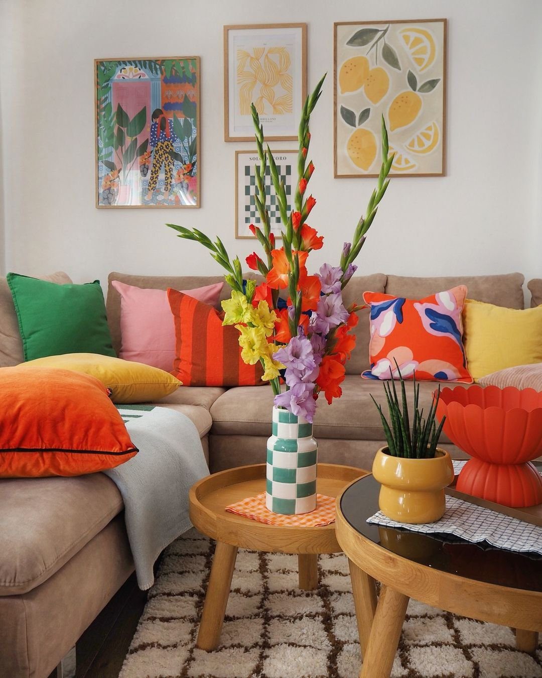 Dreamy Pastel Living Rooms That Wow in 2025 7 Playful Pastels with A Bold Twist