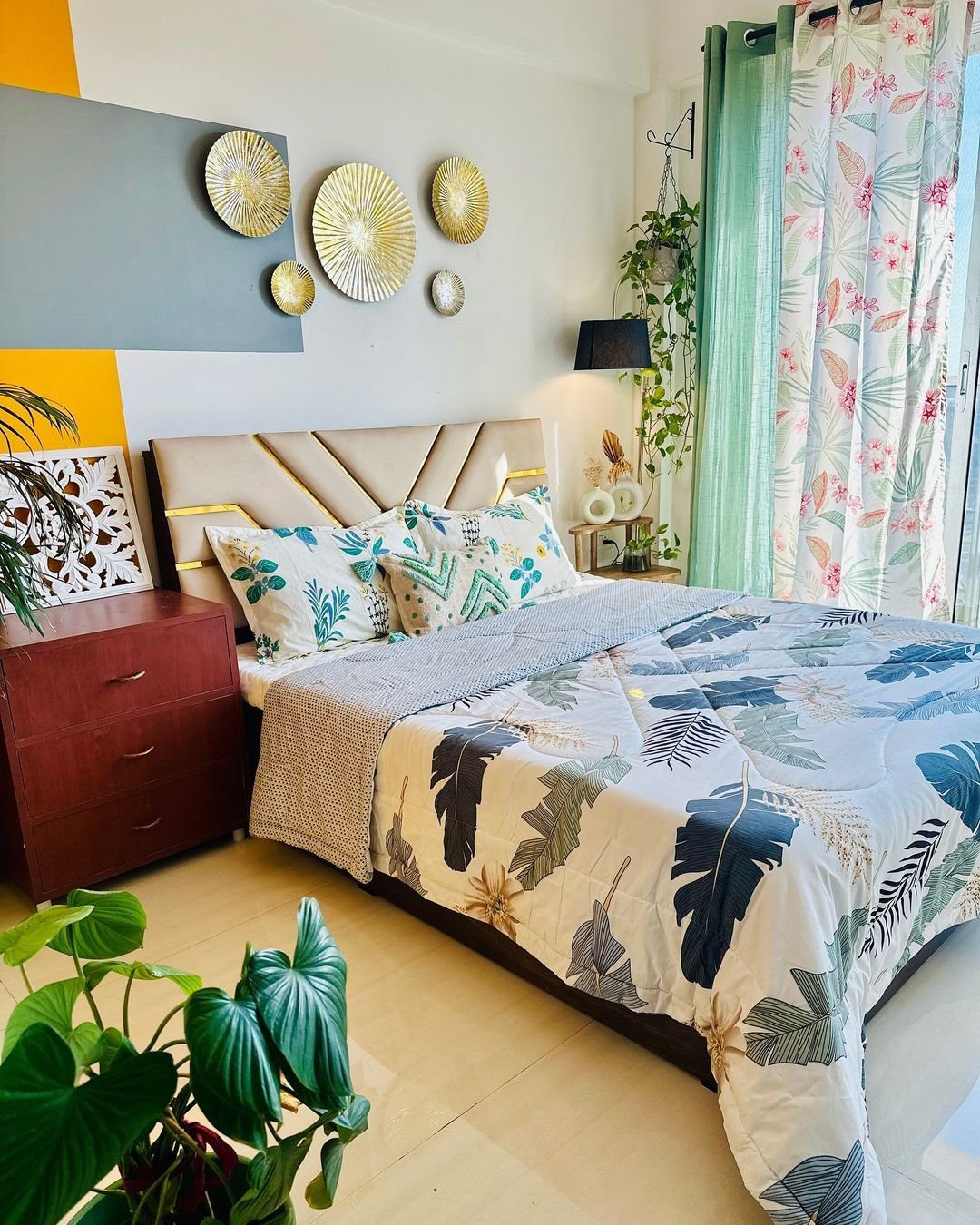 Stunning Bedroom Makeovers Under $50 (2025) 14 Incorporate Wall Hooks for Decor and Functionality