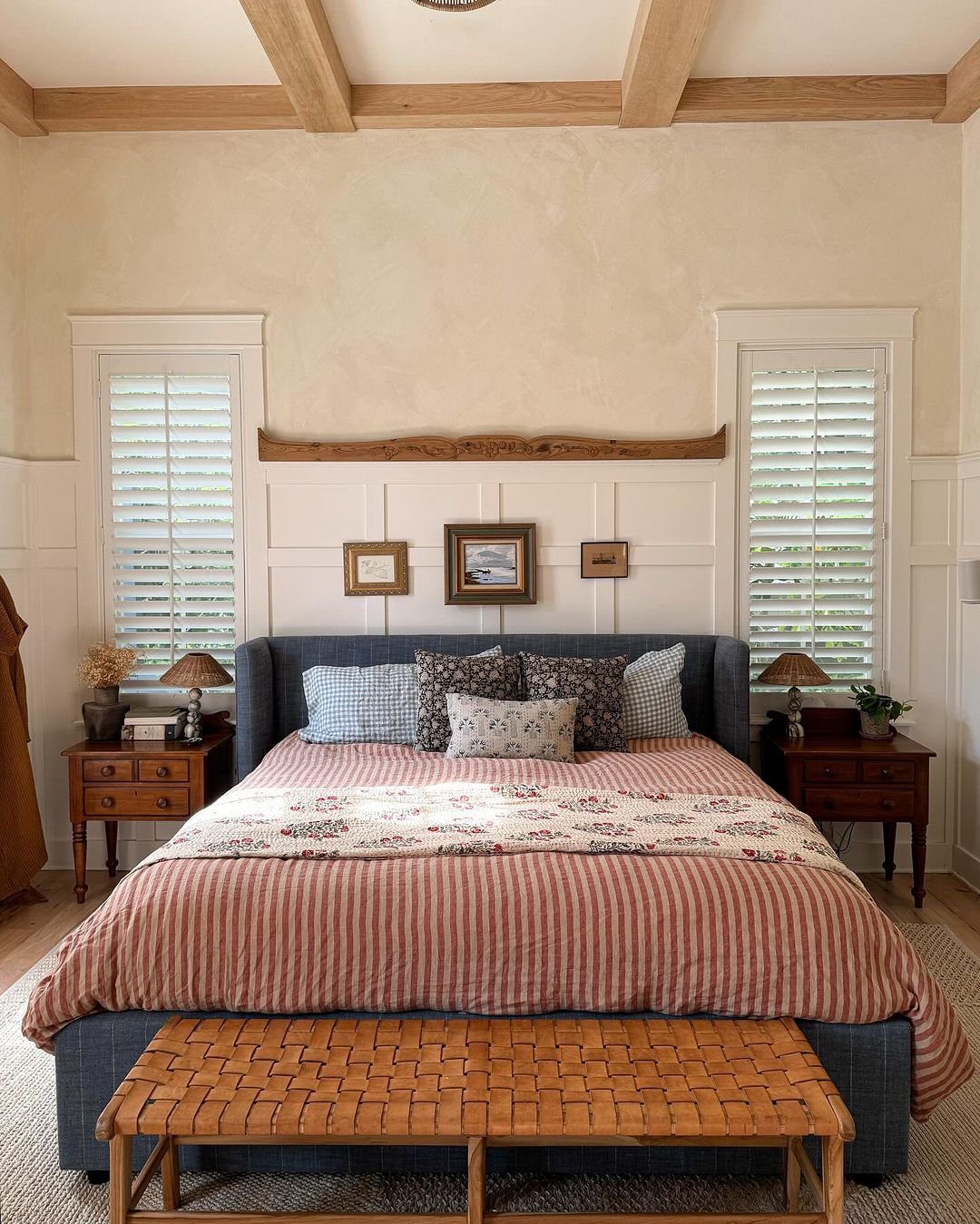 Stunning Bedroom Makeovers Under $50 (2025) 16 Opt for Removable Wall Decals