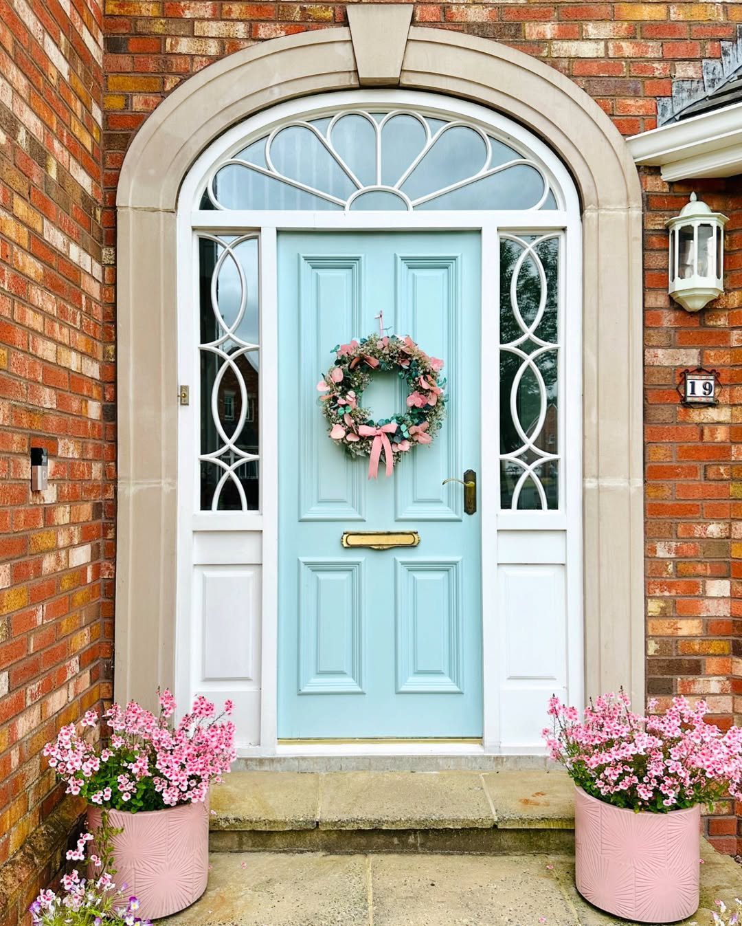 The Best Colors For Your Front Door? An Ultimate Guide