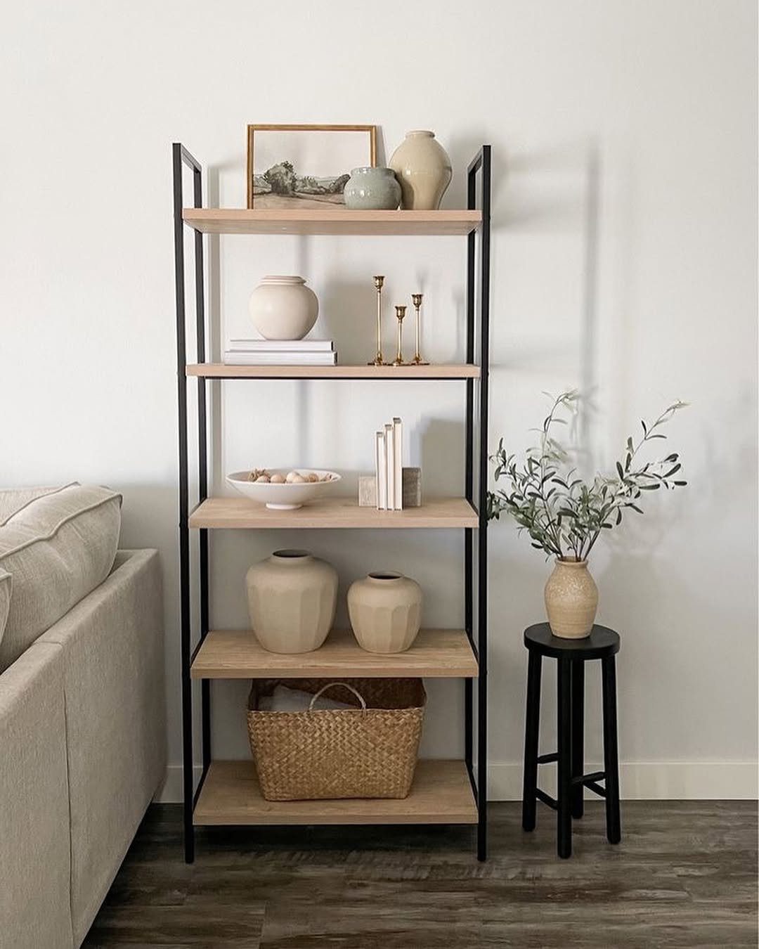 Designers' Secret Shelf Styling Hacks 2025 3 How To Style Shelves Like Designers? An Ultimate Guide