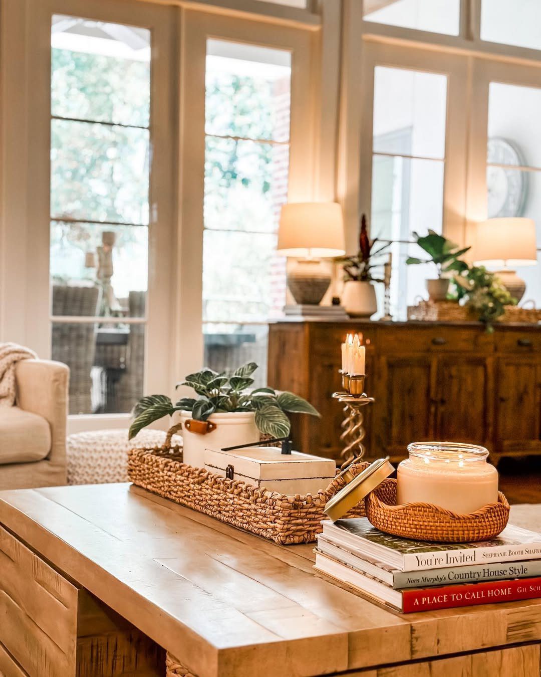 Stunning Coffee Table Styling Hacks for 2025! 6 How To Style A Coffee Table? Here’s An Ultimate Guide