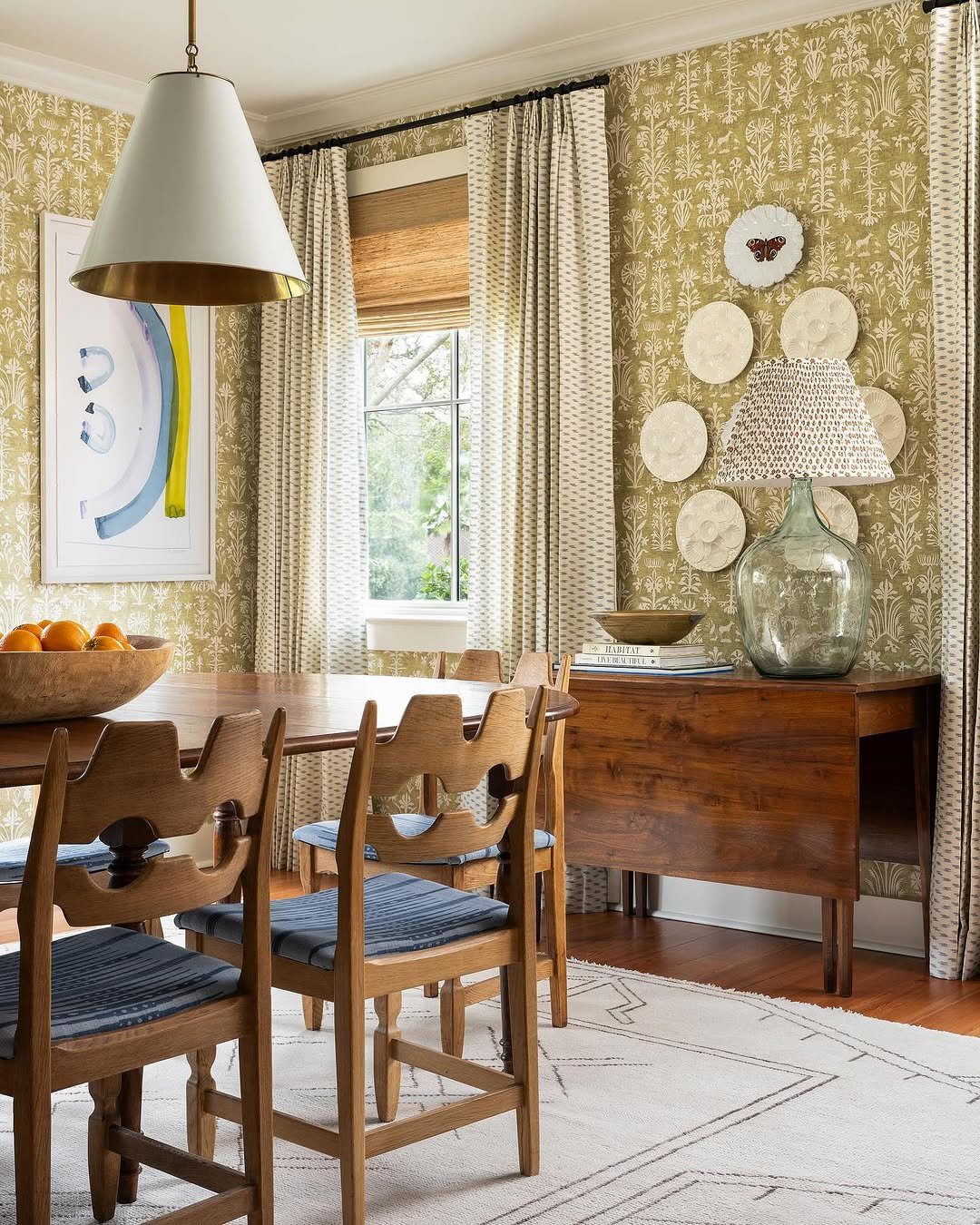 25 Jaw-Dropping Dining Room Curtains for 2025 8 word image 39955 9