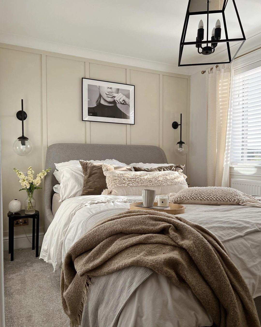 Dreamy Beige Bedrooms That Stun in 2025 7 word image 39956 8