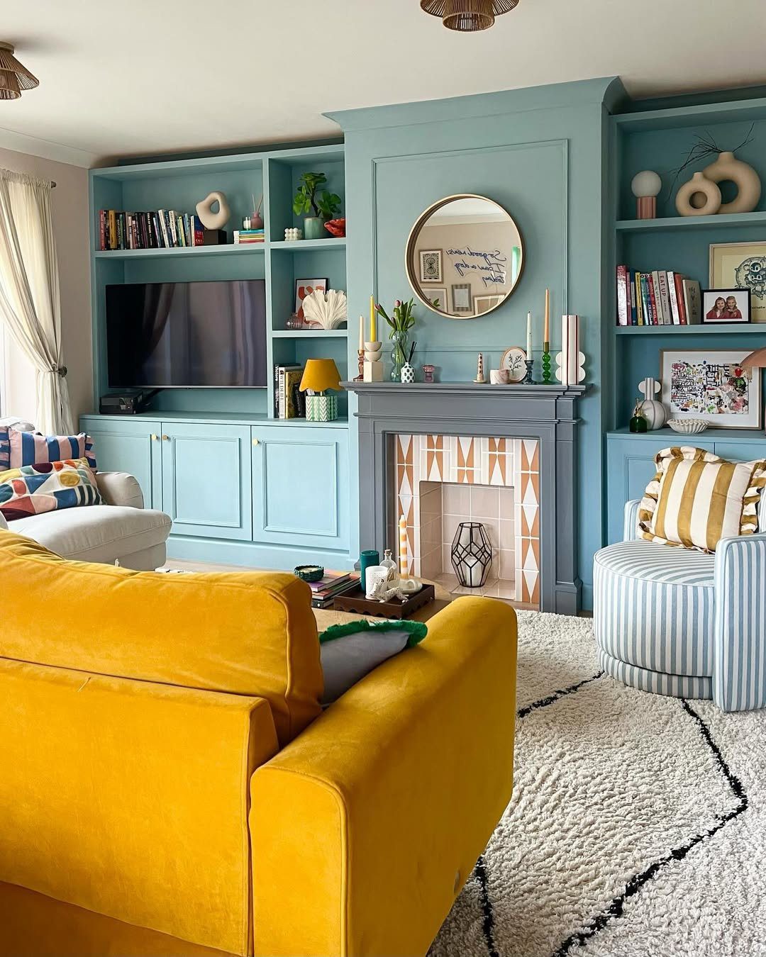 30 Jaw-Dropping Blue Living Room Ideas for 2025 20 word image 39964 21