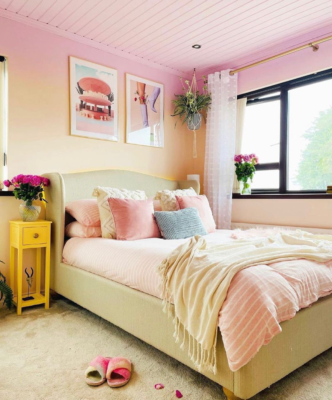 25 Dreamy Pastel Bedrooms You Need in 2025! 14 word image 39967 15