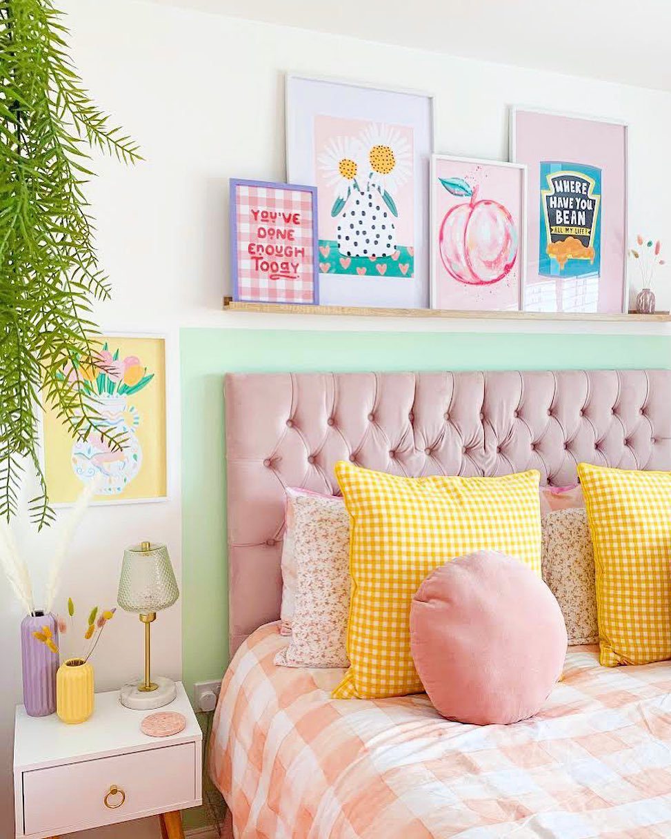 25 Dreamy Pastel Bedrooms You Need in 2025! 18 word image 39967 19