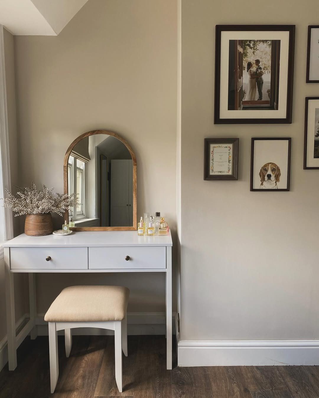 Dreamy Bedroom Corners That'll Make You Swoon in 2025 18 word image 40372 19