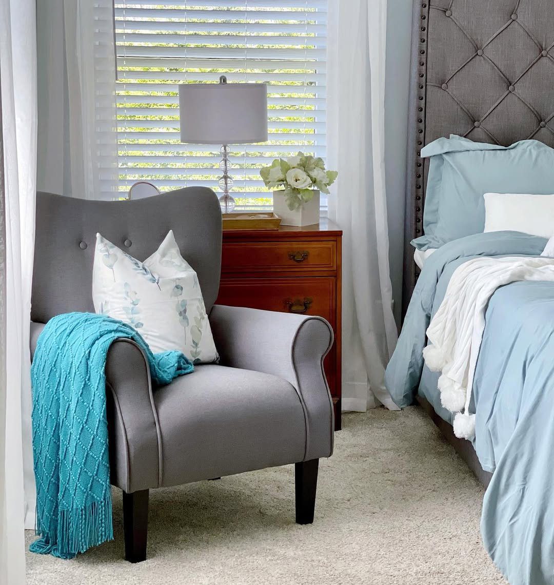 Dreamy Bedroom Corners That'll Make You Swoon in 2025 20 word image 40372 21