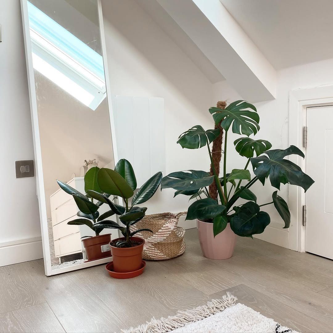 Dreamy Bedroom Corners That'll Make You Swoon in 2025 21 word image 40372 22