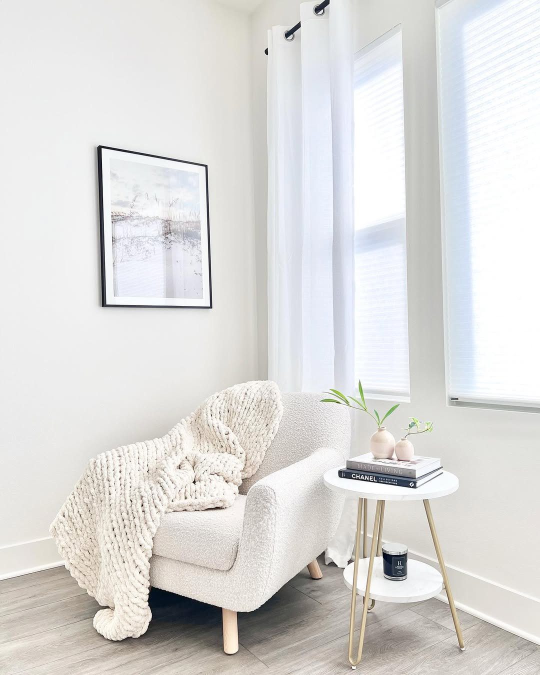 Dreamy Bedroom Corners That'll Make You Swoon in 2025 24 word image 40372 25