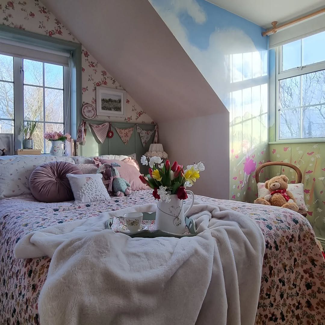 Dreamy Country Bedrooms: 20 Timeless Ideas for 2025 11 word image 40375 12