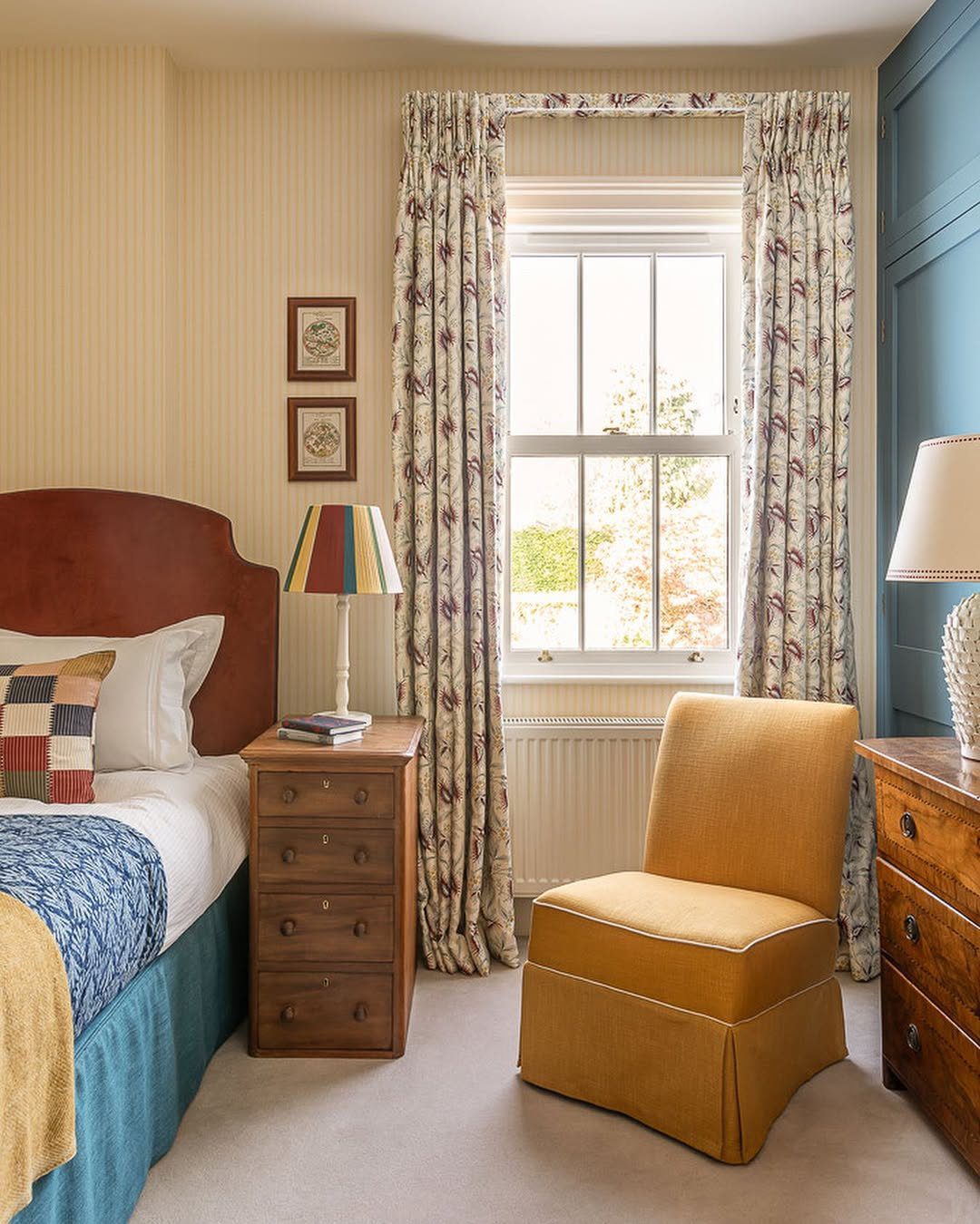 Dreamy Country Bedrooms: 20 Timeless Ideas for 2025 23 word image 40375 24