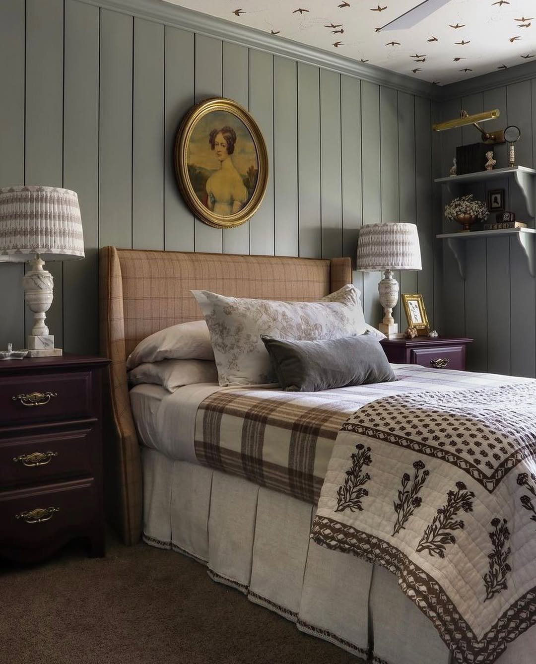 Dreamy Country Bedrooms: 20 Timeless Ideas for 2025 25 word image 40375 26