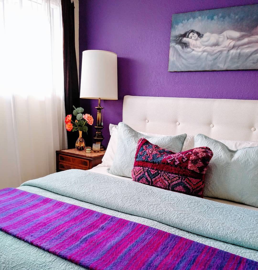 Luxurious Purple Bedrooms That Stun in 2025 11 Bold Purple Walls With Soothing Accents