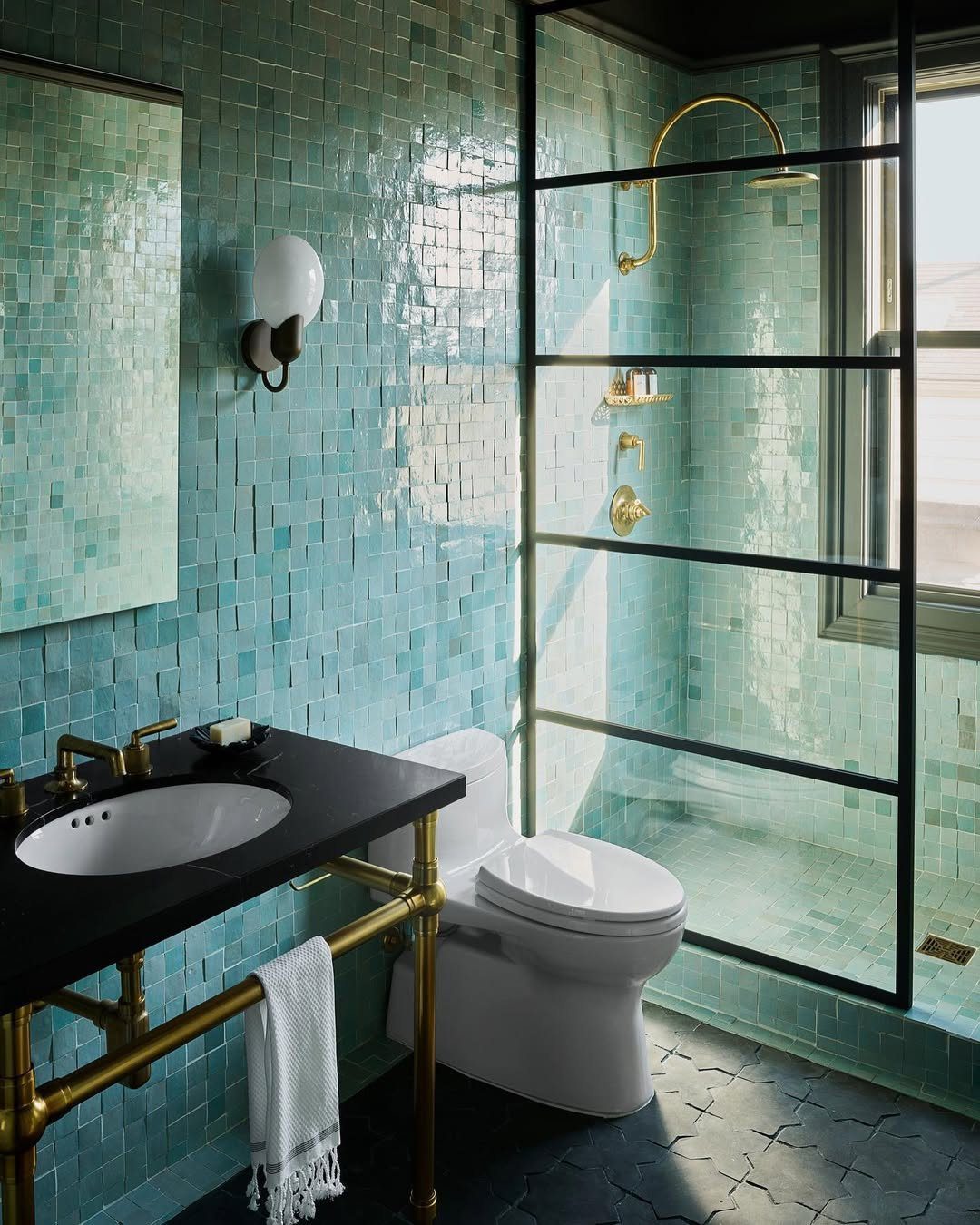 25 Chic And Glamorous Art Deco Bathroom Ideas You Should See 25 Aqua Glow With Deco Accents