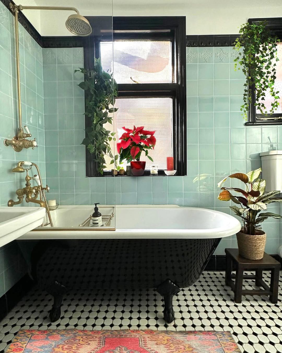 25 Chic And Glamorous Art Deco Bathroom Ideas You Should See 7 Aqua Elegance With Bold Accents