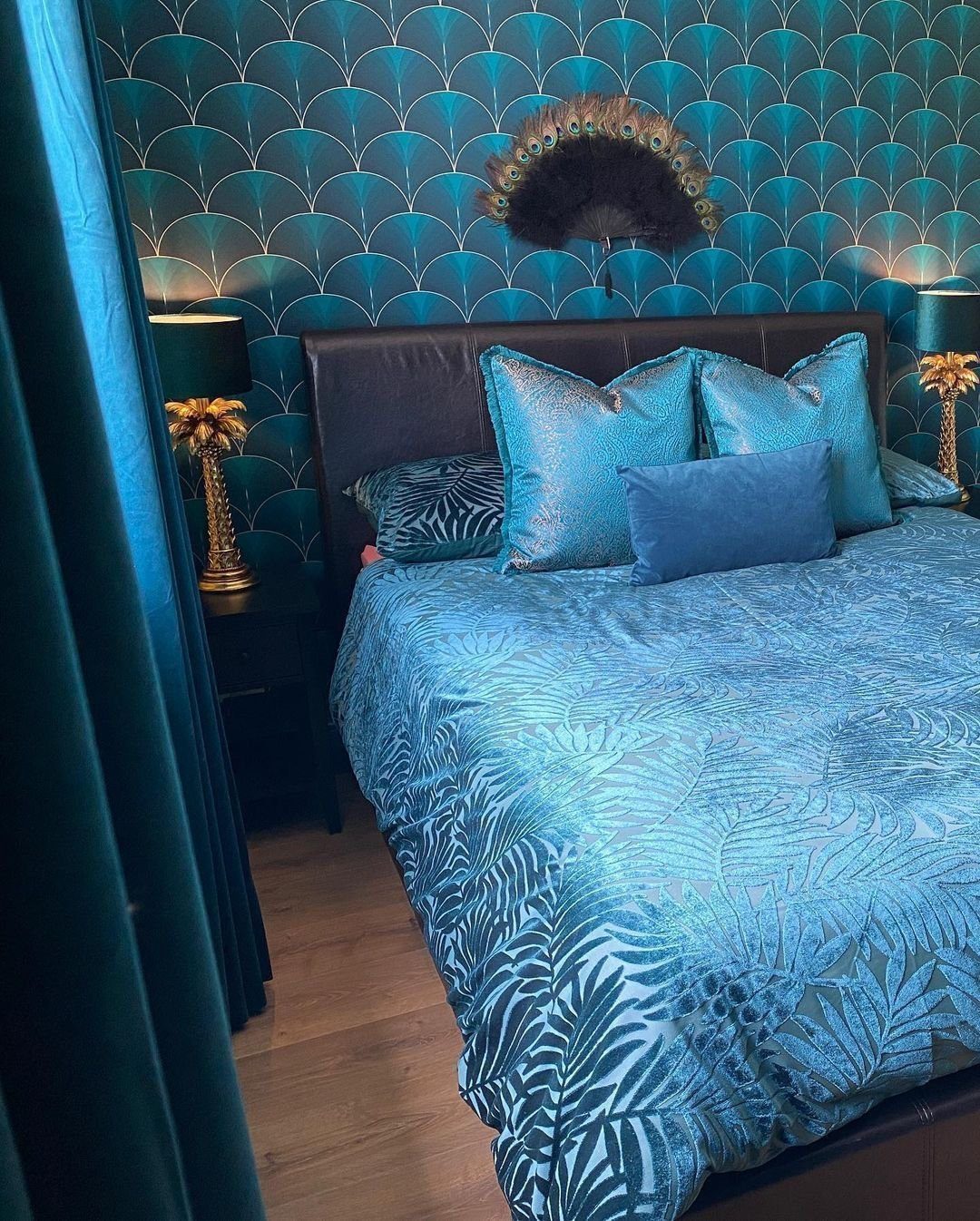 Jaw-Dropping Teal Bedrooms That Stun in 2025! 10 Decadent Teal With Art Deco Glam