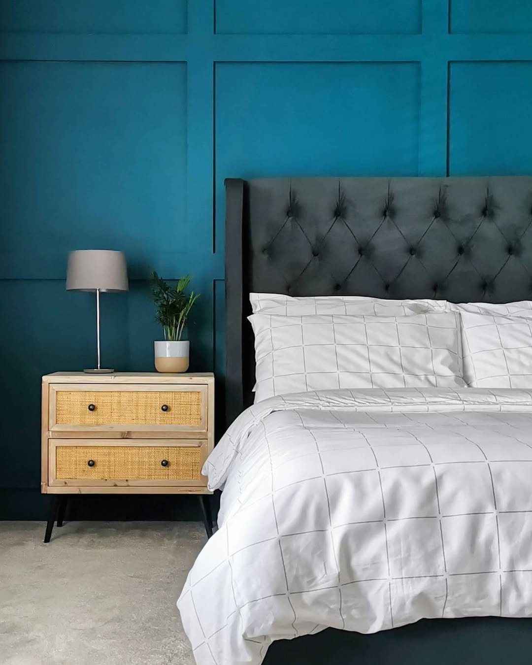 Jaw-Dropping Teal Bedrooms That Stun in 2025! 18 Modern Minimalism With Teal Depth