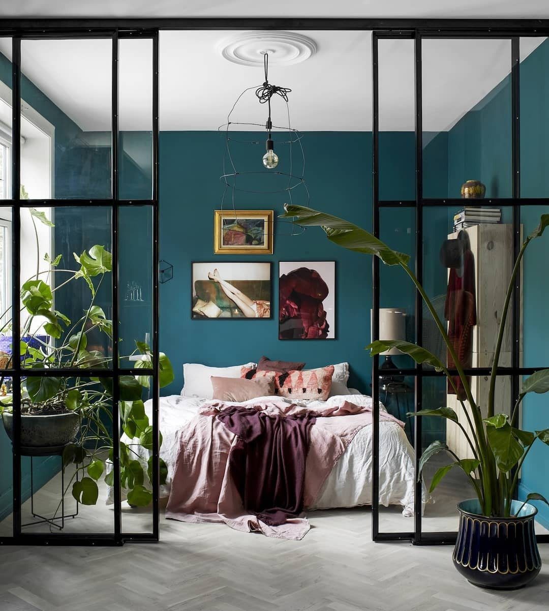 Jaw-Dropping Teal Bedrooms That Stun in 2025! 3 Bold Teal With Airy Elegance