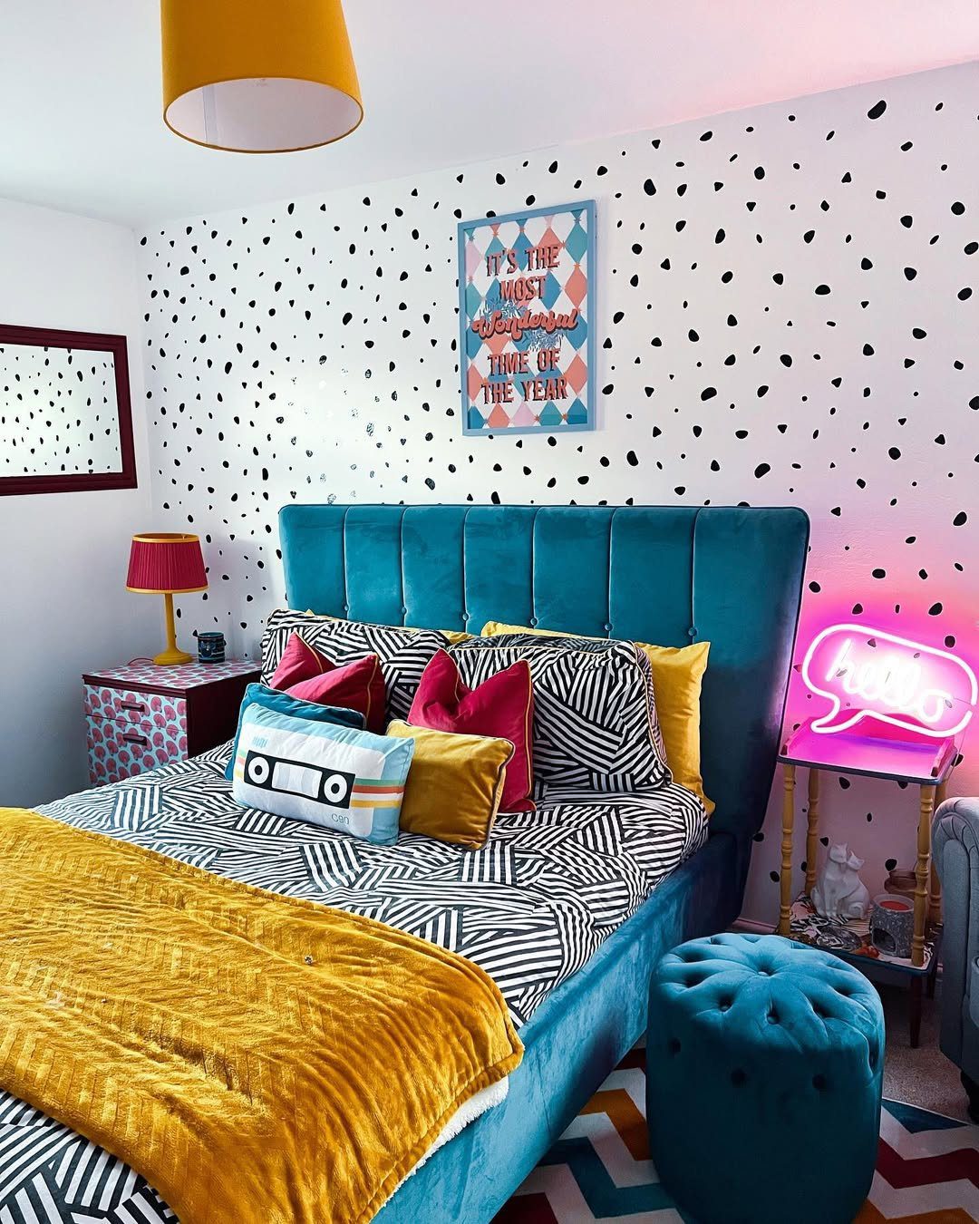 Jaw-Dropping Teal Bedrooms That Stun in 2025! 6 Teal Meets Playful Retro Vibes
