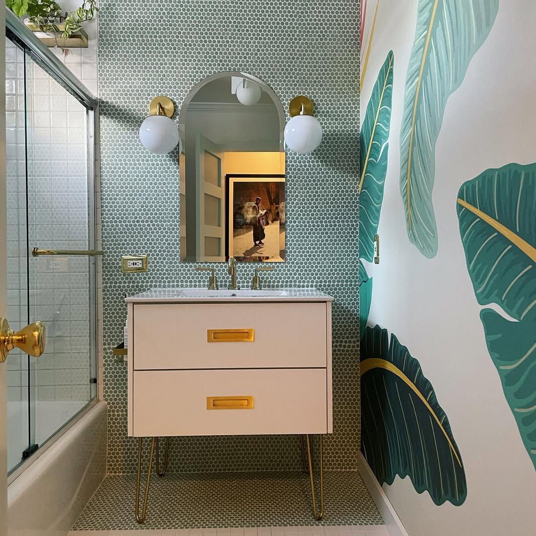 Jaw-Dropping Tropical Bathrooms You Need in 2025 15 Tropical Chic With Modern Flair