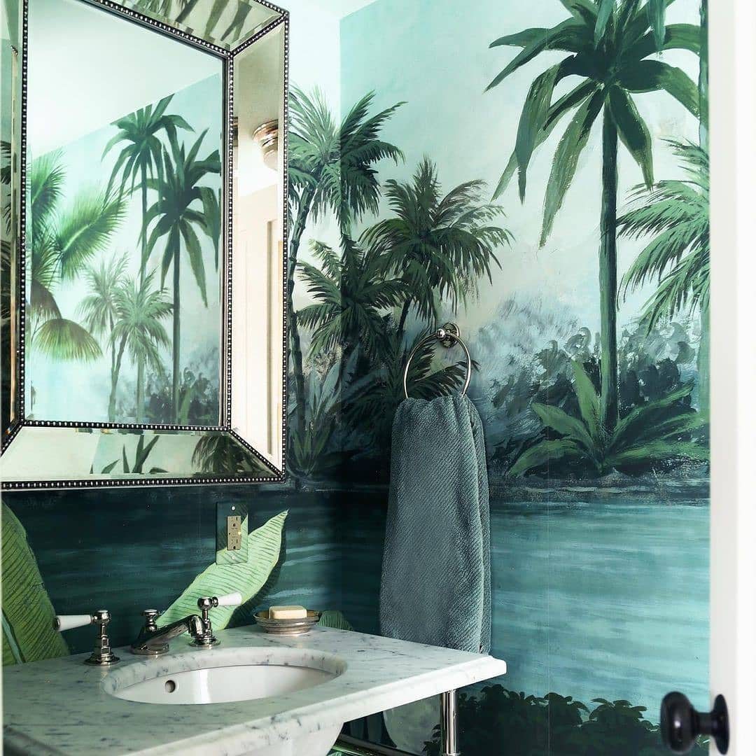Jaw-Dropping Tropical Bathrooms You Need in 2025 8 Tropical Retreat With Luxe Accents