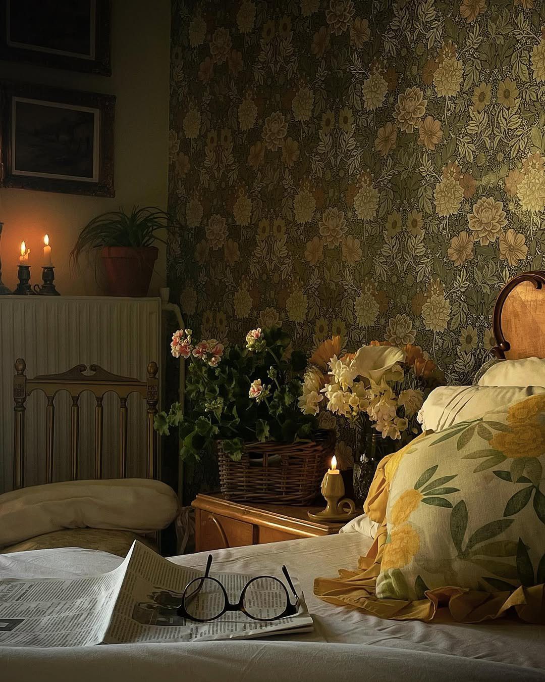 Spring Bedroom Magic: 18 Whimsical Ideas for 2025! 17 Moody Florals For Spring Nostalgia