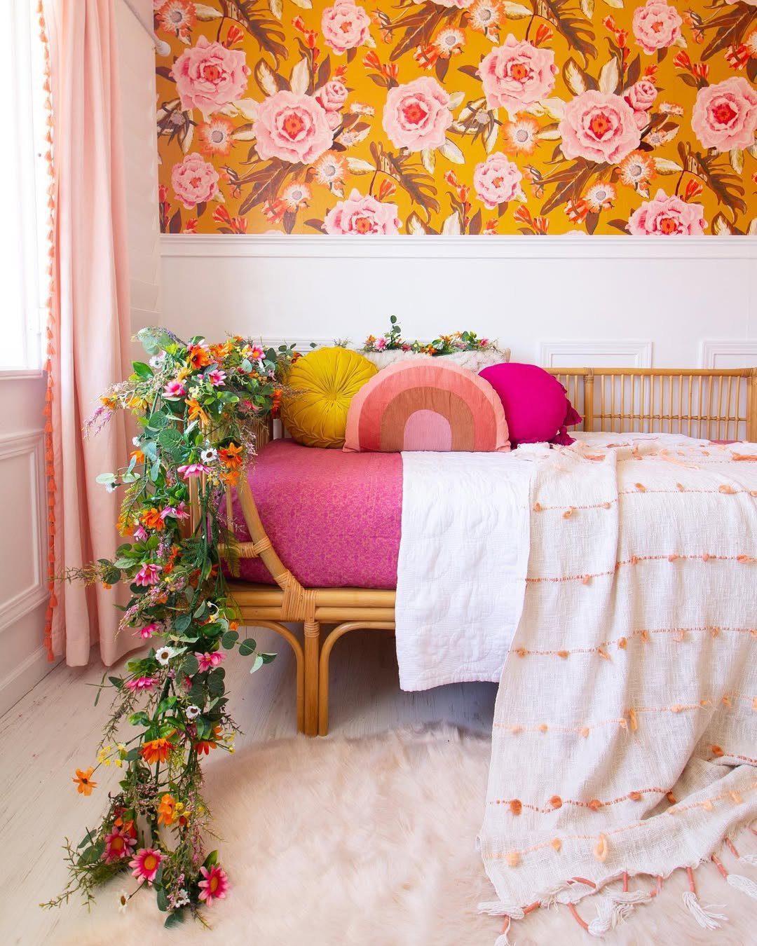 Spring Bedroom Magic: 18 Whimsical Ideas for 2025! 18 Bold Colors For Spring Whimsy