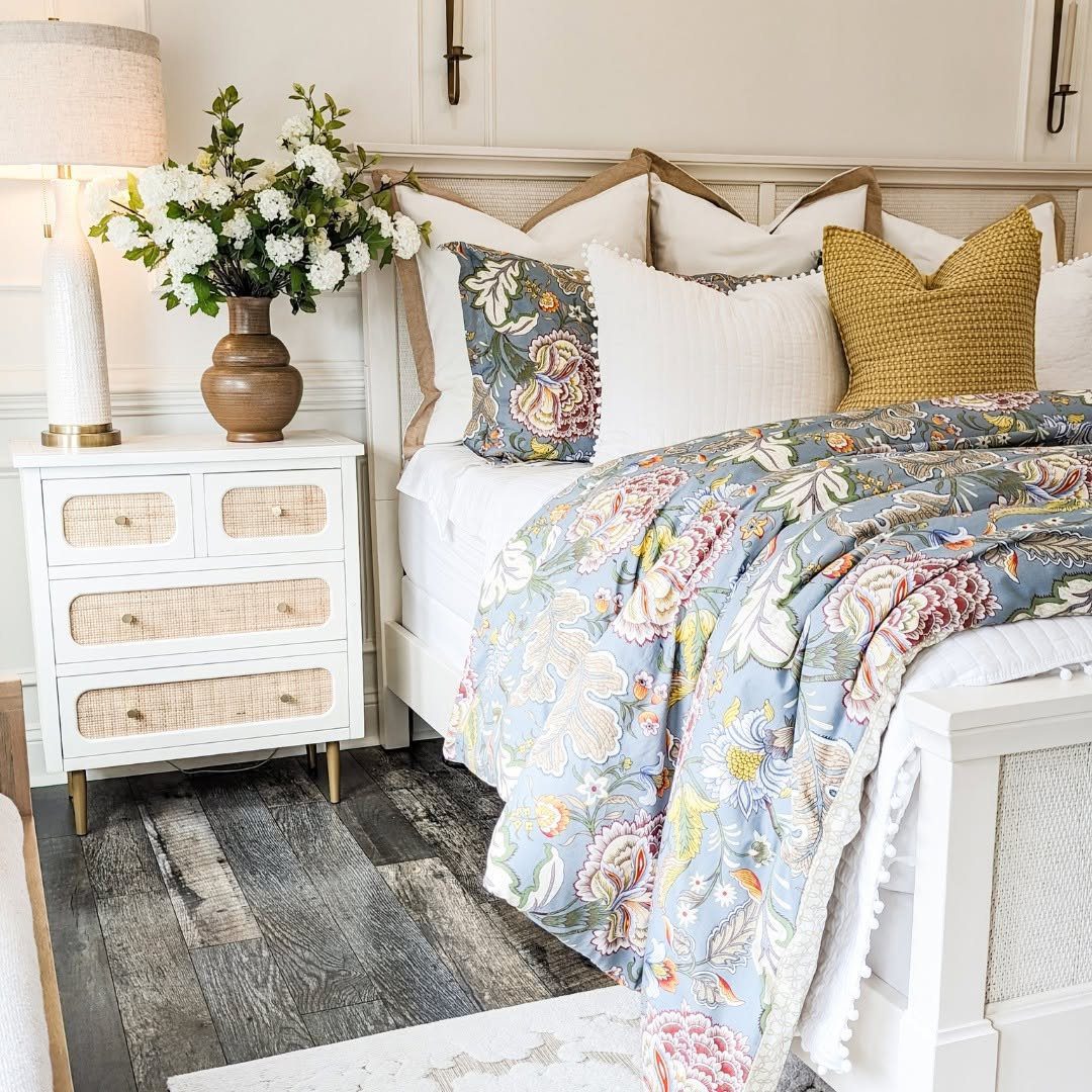 Spring Bedroom Magic: 18 Whimsical Ideas for 2025! 9 Floral Patterns For Brighten Spring Energy